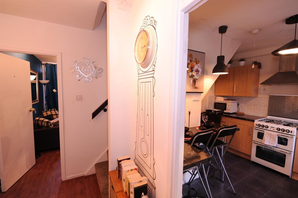 Kingward Rooms London Ngoại thất bức ảnh